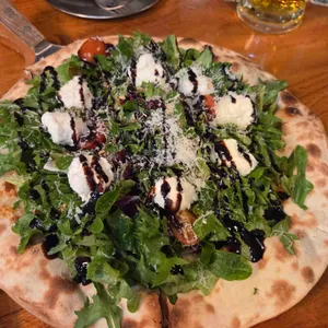 꼼떼 대표 사진