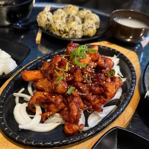 개코얼큰이 사진