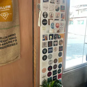 18메이스트릿 리뷰 사진