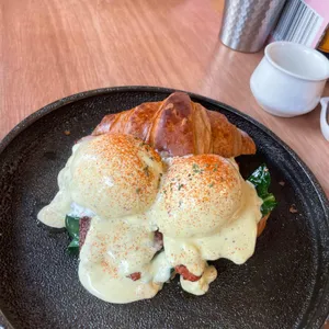 18메이스트릿 대표 사진