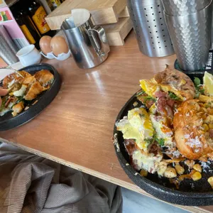 18메이스트릿 사진