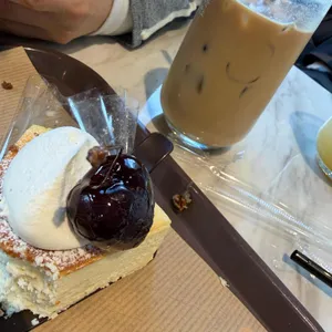 윤쉐프 정직한제빵소 사진 1