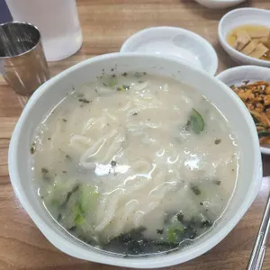 엄지손칼국수 사진 1