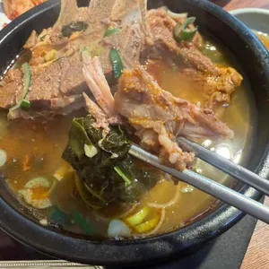 함지산뚝배기감자탕 사진