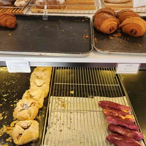 브레드백 대표 사진