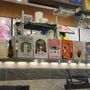 메가커피 대표 사진