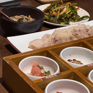 하얀고래 대표 사진