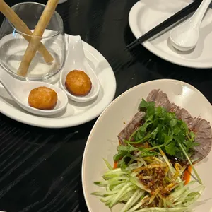 골드피쉬 딤섬퀴진 대표 사진