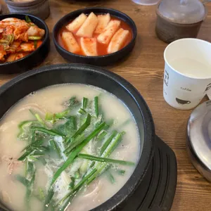 마석순대국밥 대표 사진