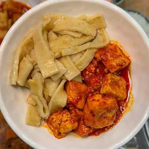 한상보리밥 돌솥비빔밥 사진