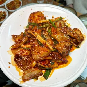 제육부장관 사진