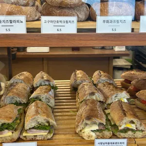 미힐 리뷰 사진