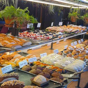 더티 트렁크 사진 1