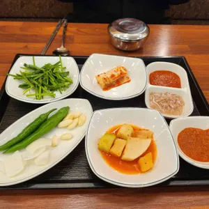 일품돼지국밥 대표 사진