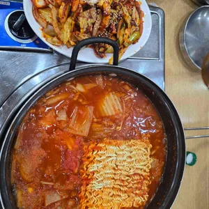 탕가네생고기김치찌개 사진
