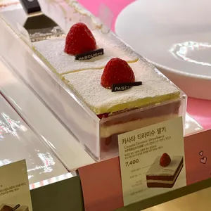 파스쿠찌 대표 사진