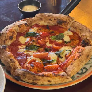 라타나 대표 사진