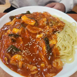 홍두깨밀알짬뽕 사진 2