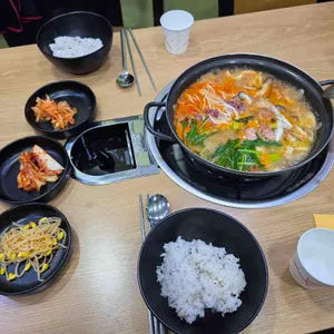 빨강우산부대찌개 대표 사진