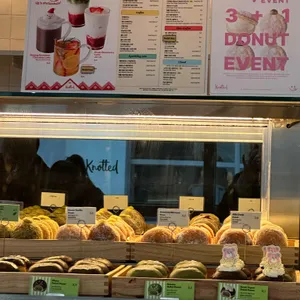 노티드 리뷰 사진