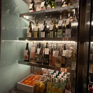 BLUE NUDE 대표 사진