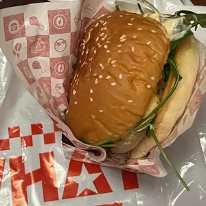 왓더버거 대표 사진