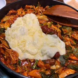 불쭈닭춘천닭갈비 대표 사진