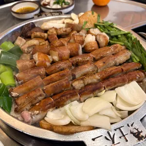 백두한우곱창 사진 1