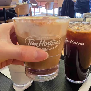 팀홀튼 대표 사진