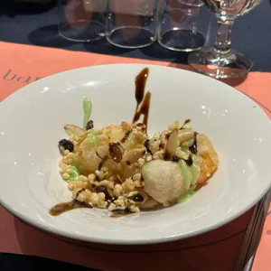 반르시엔 대표 사진