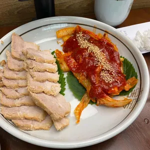 고향보쌈칼국수 사진