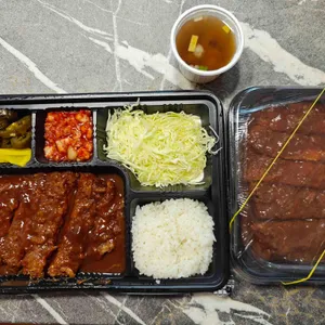 현일병의까스돈&부대찌개 사진 1