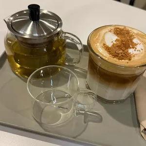 도슨트 커피하우스 사진 1