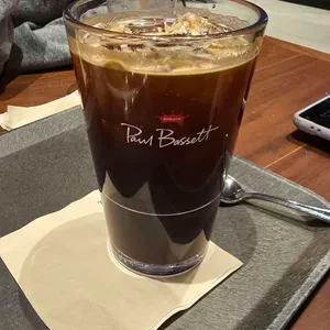 폴 바셋 대표 사진