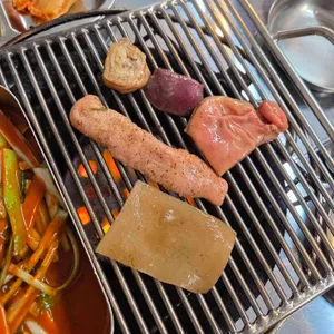 꼴통돼장군 사진 1