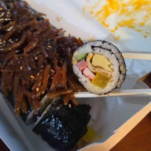 황남우엉김밥 대표 사진