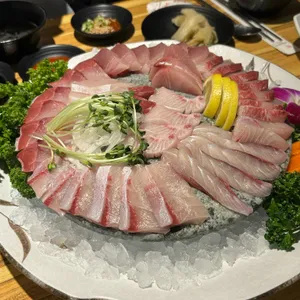 베테랑종합어시장 사진 1