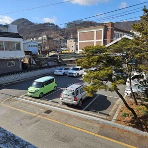 레퓨지앤드스트랭스 리뷰 사진