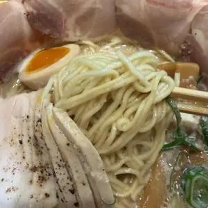 멘지 대표 사진