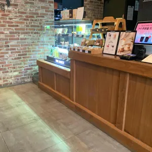 폴바셋 대표 사진