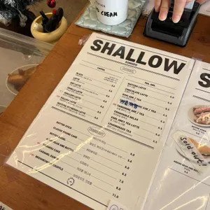 샬로우커피 리뷰 사진