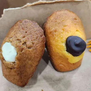 아뜨 리뷰 사진