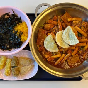 스텔라떡볶이 사진