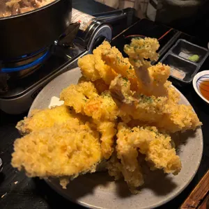 혼네 대표 사진