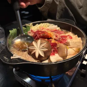 혼네 대표 사진