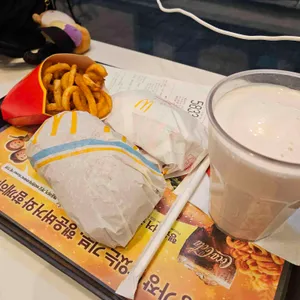 맥도날드 대표 사진