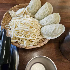 깃발집국수전골 대표 사진