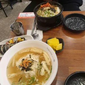 서리서리멸치국수 사진 2