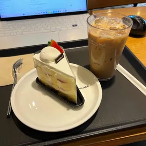 투썸플레이스 사진