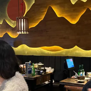 붉은 리뷰 사진